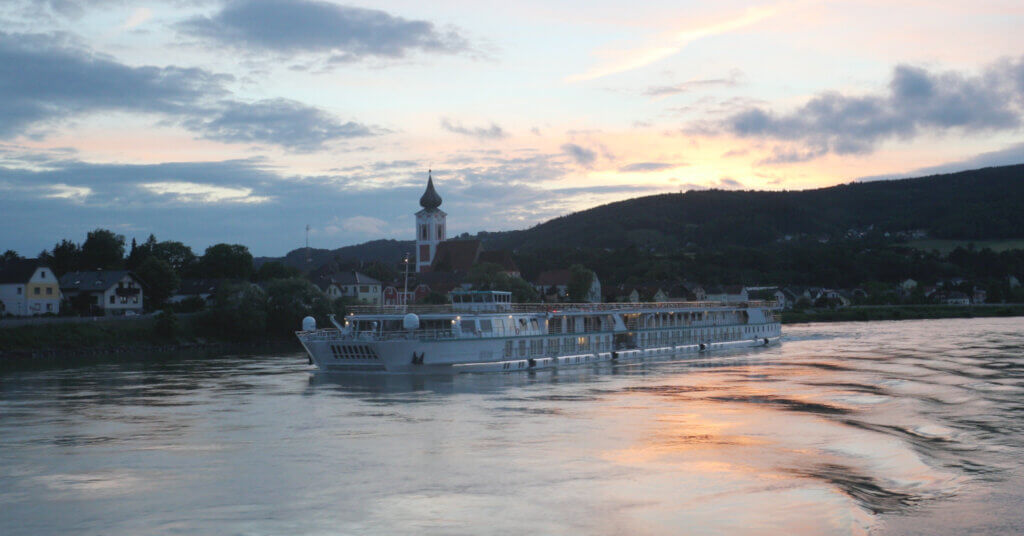 Riverside Luxury Cruises Mozart
