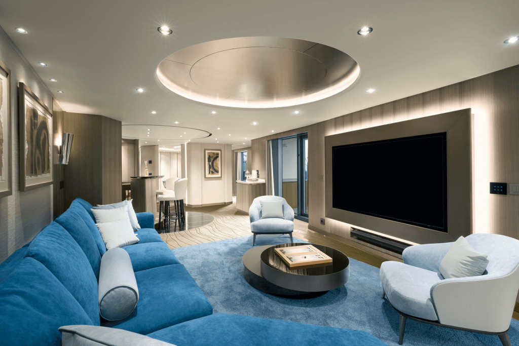 Explora Interior