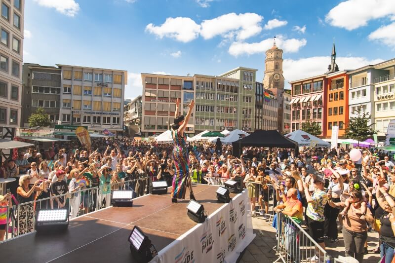 Bühne auf dem Stuttgart Pride
