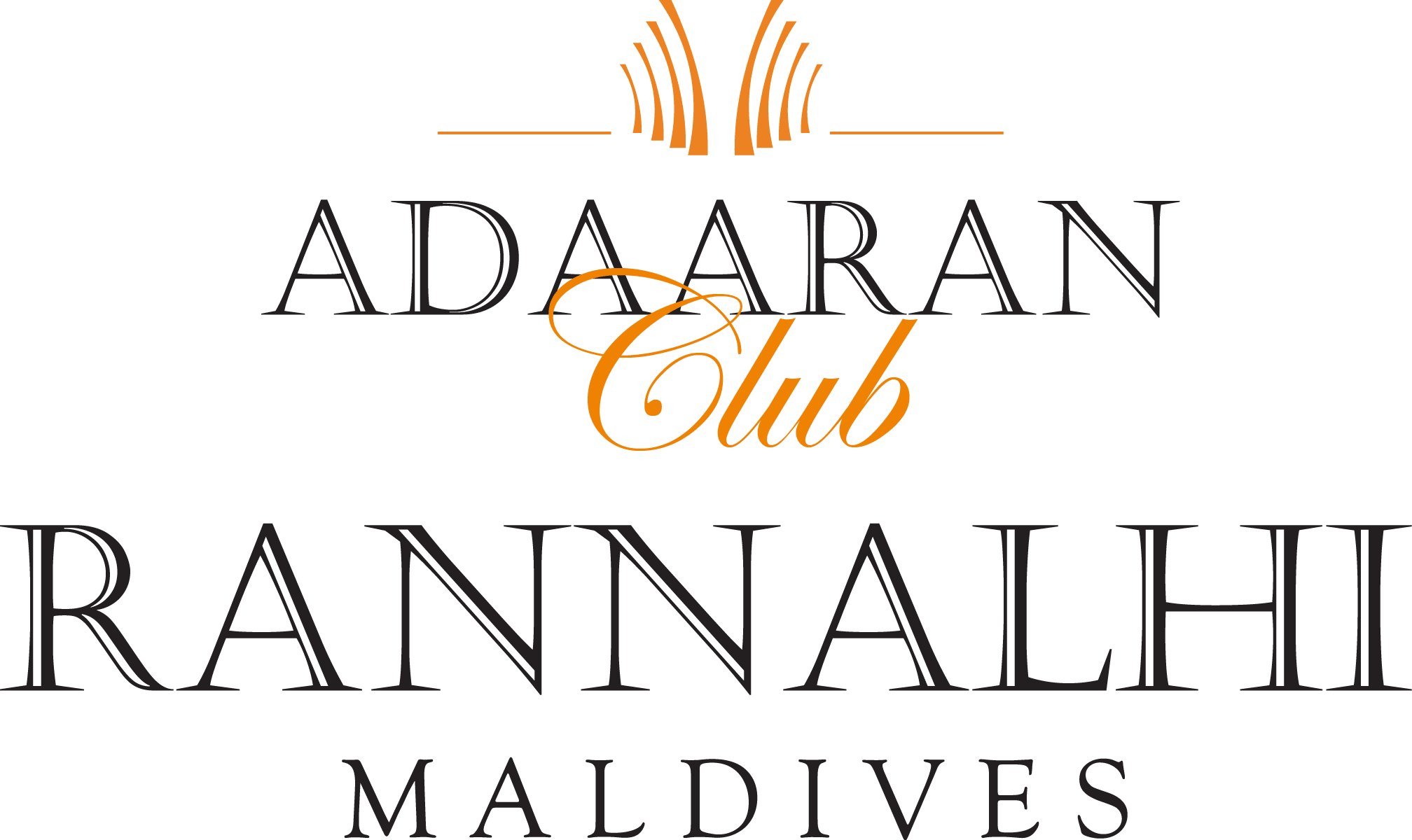 Das Logo des Adaaran Club Rannalhi Maldives mit elegantem schwarz-goldenem Schriftzug und einem dekorativen goldenen Motiv über den Worten.
