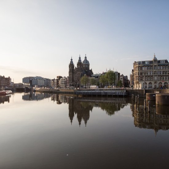 Amsterdam_Evan_Canon_51A6707_Kristina Pereault-min