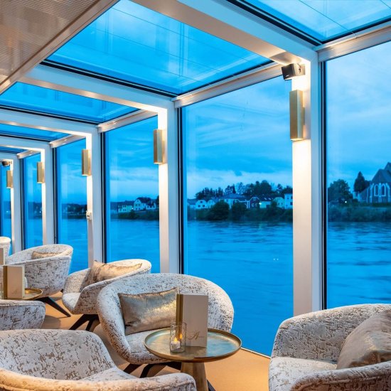Lueftner Cruises_AMADEUS Star_Amadeus Club 02-min